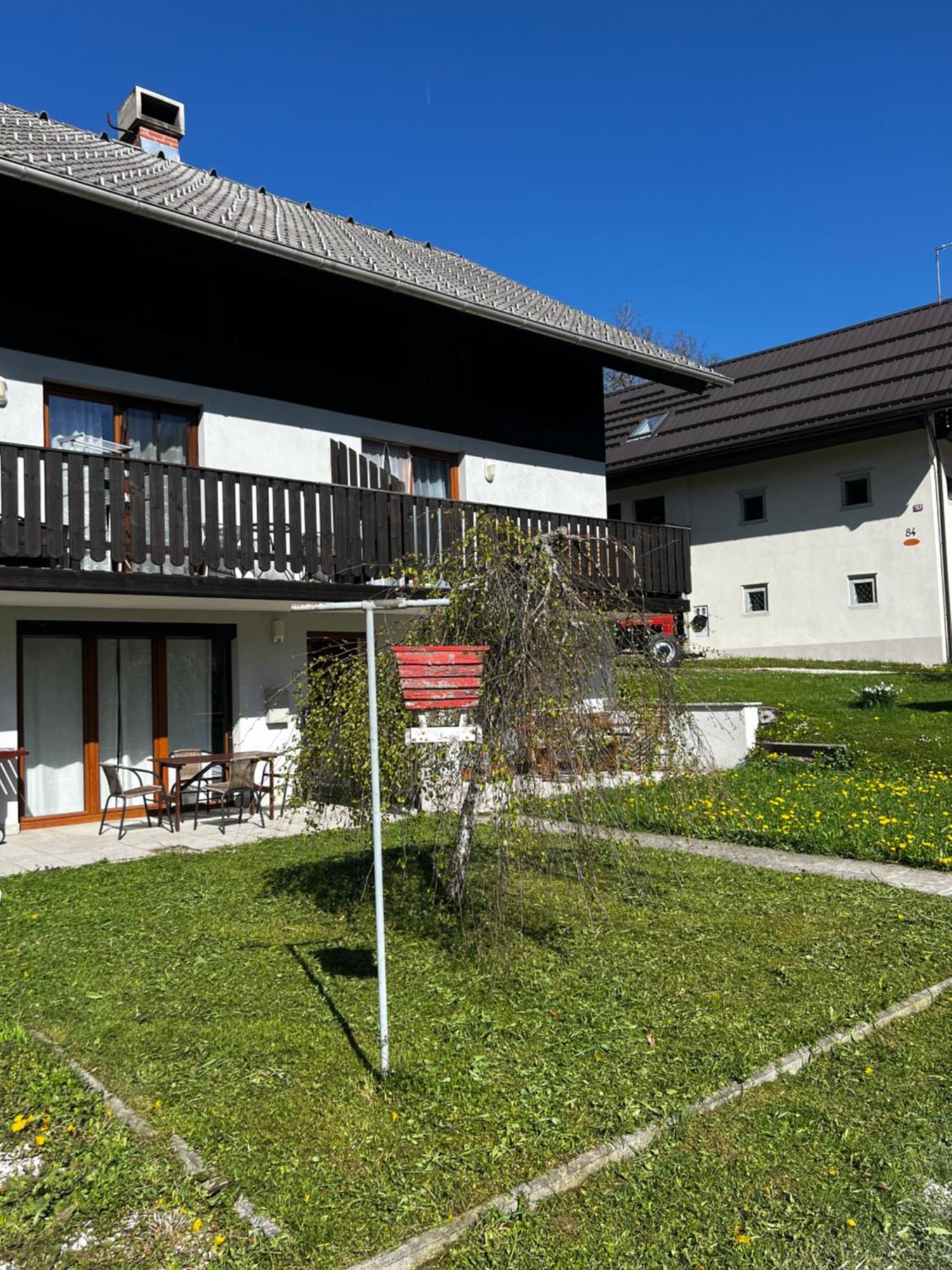 Apartma Jure ゴレンスカ地方 エクステリア 写真